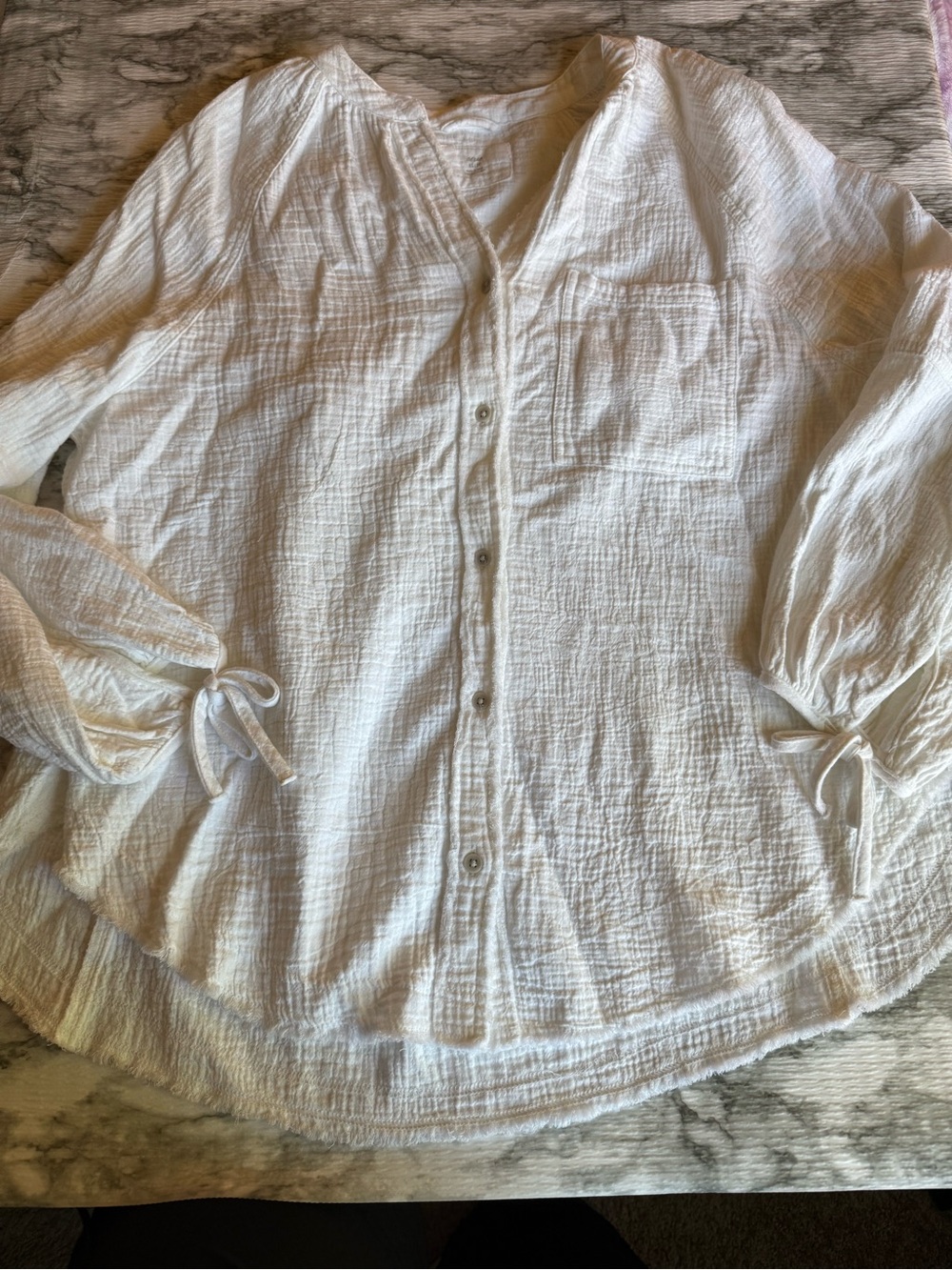 Aerie White Gauze Oversized Women’s Button Up Long Sleeve Shirt With Raw Hem XS - Picture 4 of 9